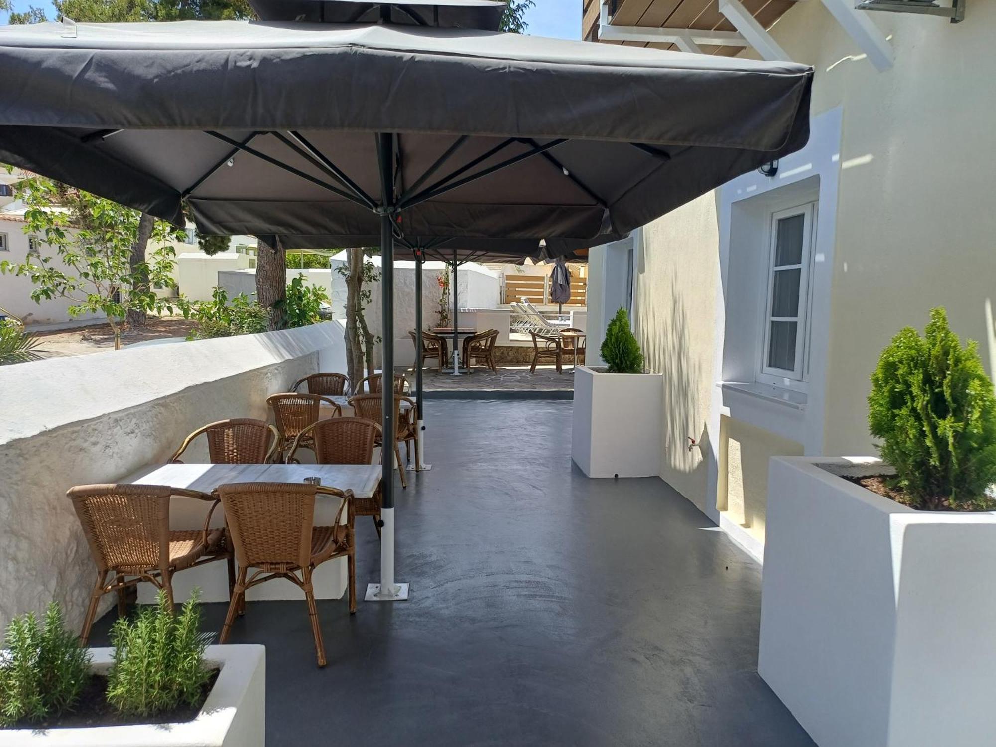Villa Margarita Spetses Town ภายนอก รูปภาพ